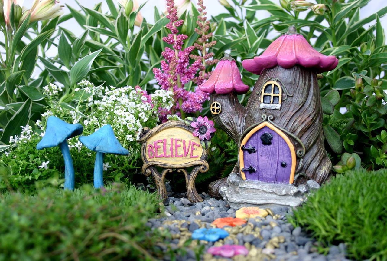 Garden Fairies: Creating a Space for Children in the Garden with Fun Games and Activities